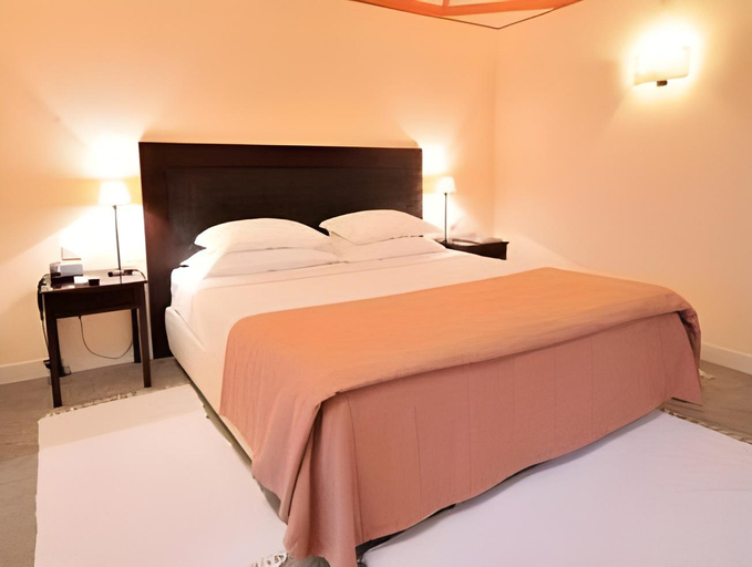 Bedroom 13