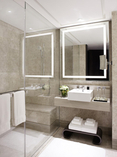 Bathroom 9