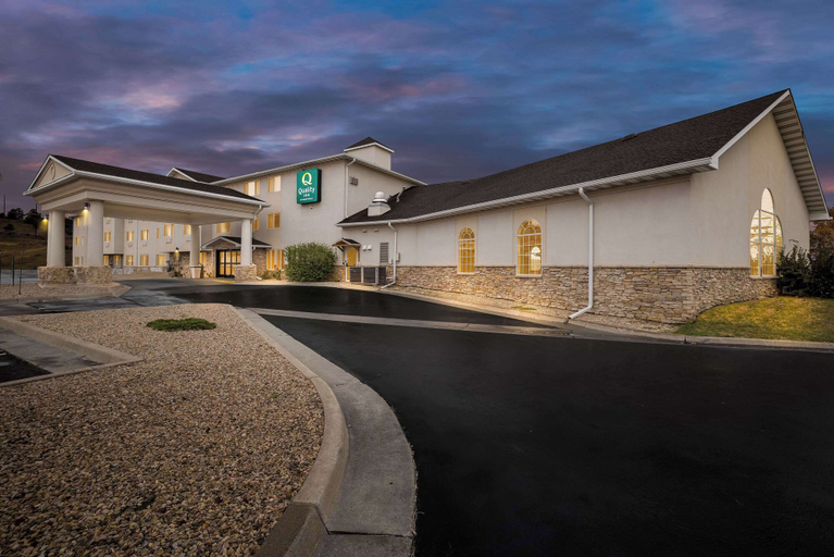 Quality Inn near Monument Health Rapid City Hospital, Pennington
