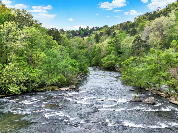 The Villas at Coosawattee River Resort, Gilmer