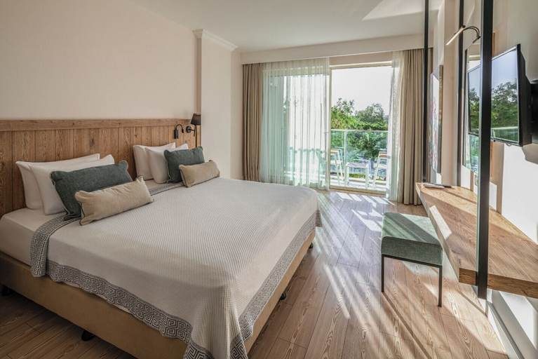 Bedroom 3, Berry Blue Hotels - All Inclusive, Manavgat