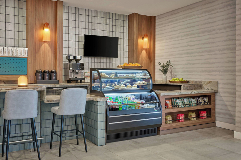 Food & Drinks 5, Delta Hotels Denver Thornton, Adams