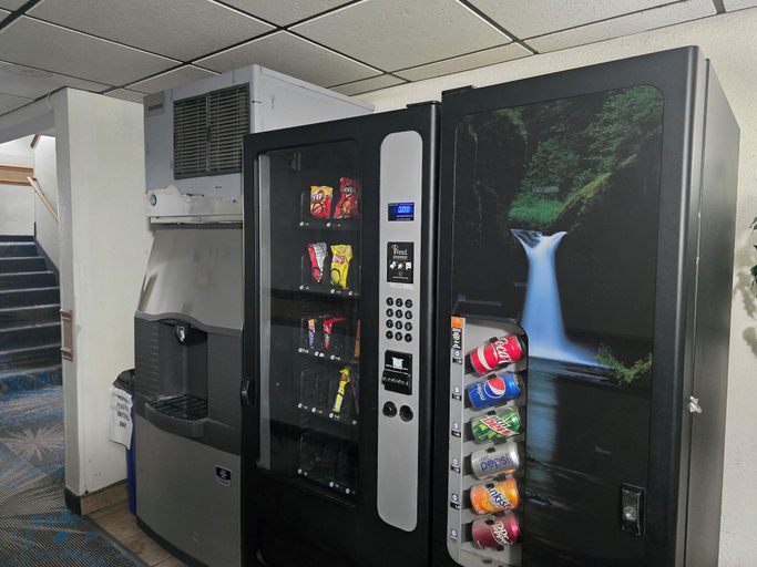 Food & Drinks 5, Antelope Inn and Suites, Davis