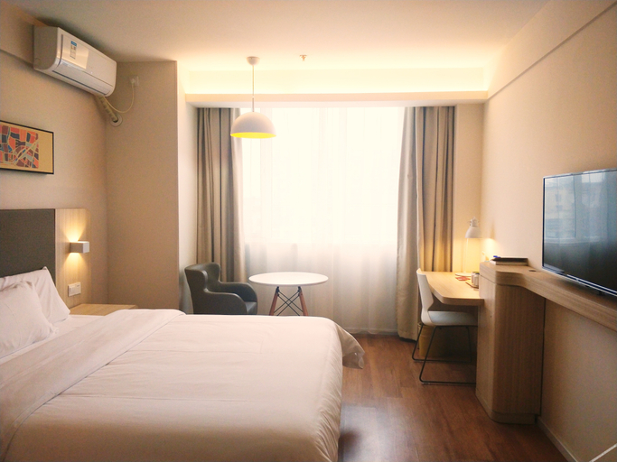 Bedroom 2, HanTing Hotel (Wuxi Qianqiao Street), Wuxi