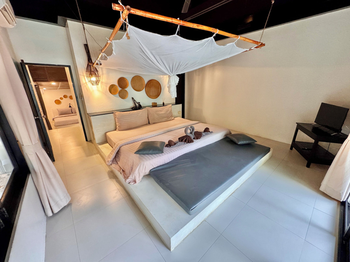 Bedroom 15