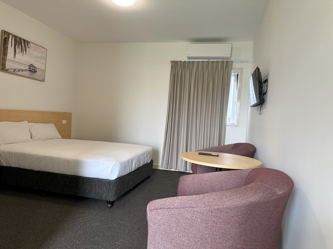 Bedroom 19