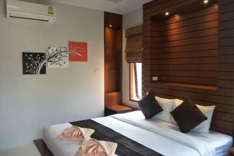Bedroom 6