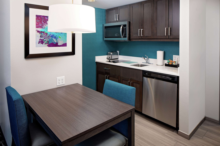 Dining Room 13
