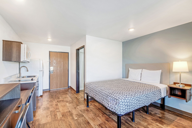 Bedroom 3, WoodSpring Suites Austin North I-35, Travis