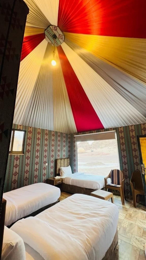 Bedroom 3, Luxury purple bubble tents, Quaira