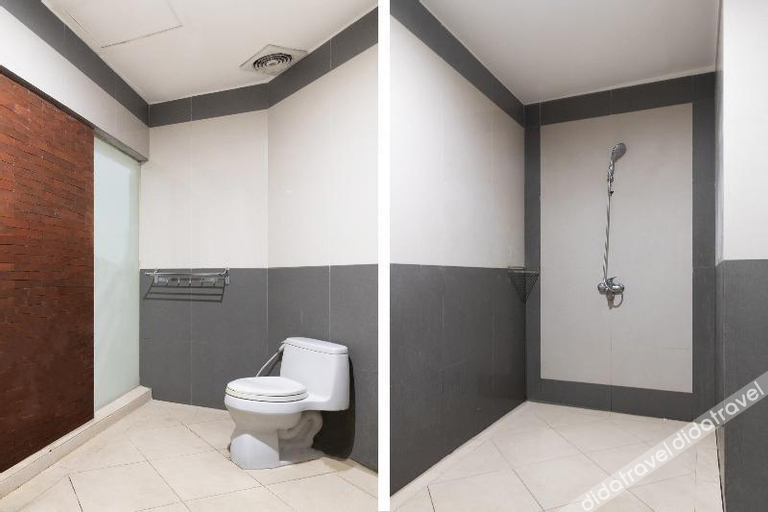 Bathroom 3, Flagship 2688 Guntur Hotel, Denpasar