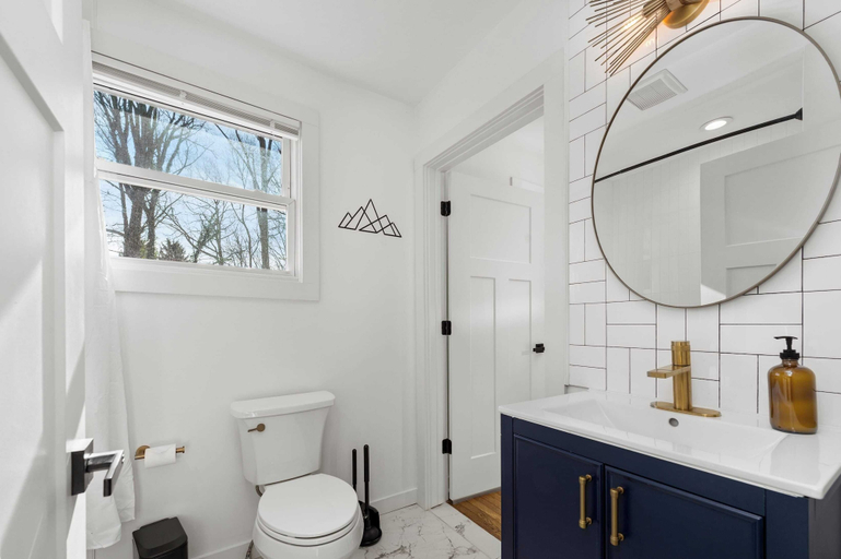 Bathroom, Sage Lodge by Avantstay, Buncombe