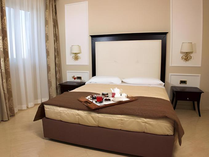 Bedroom 14