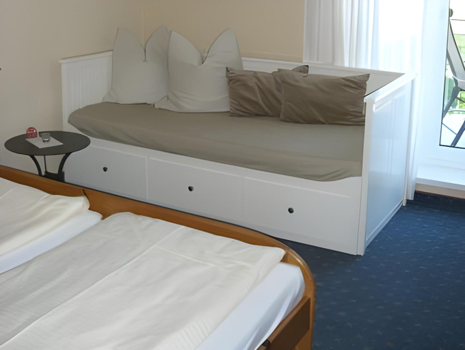 Bedroom 15