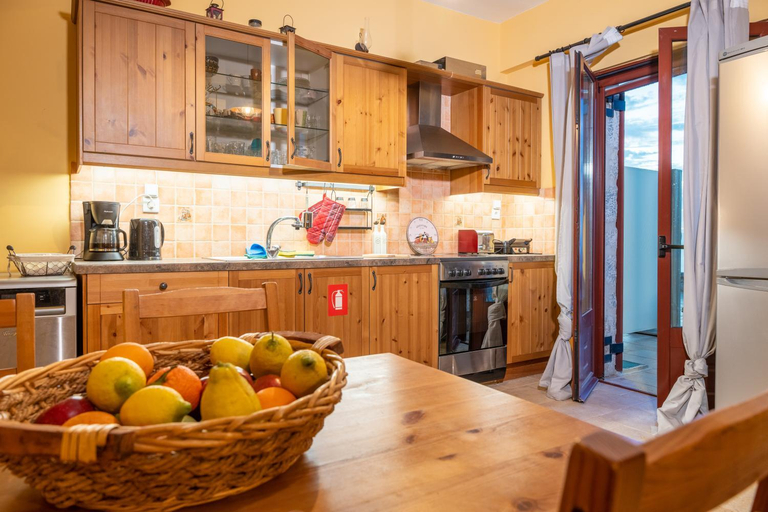 Facilities 2, Afrodite's house, Peloponnese