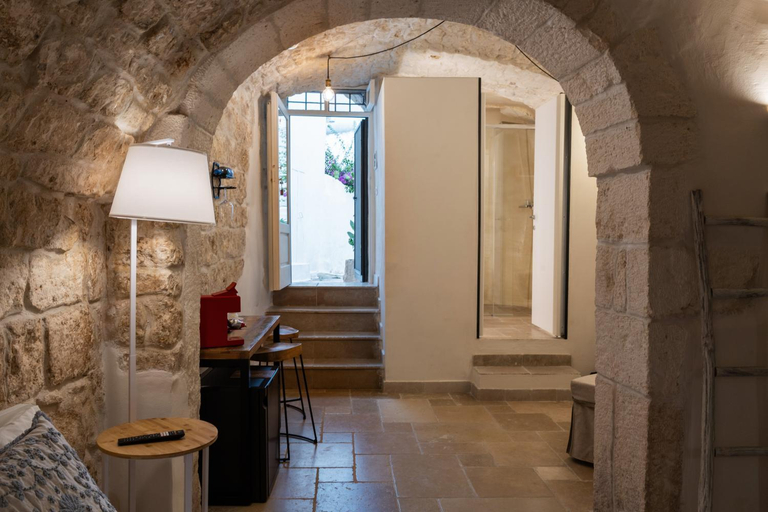 Others 2, Atagio luxury room, Brindisi