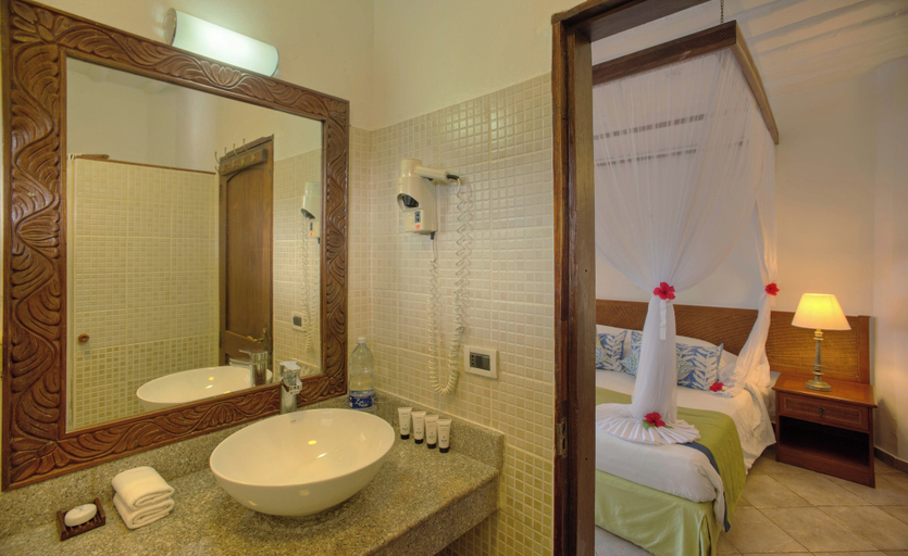 Bathroom 4, Sultan Sands Island Resort & Spa, Kaskazini 'B'