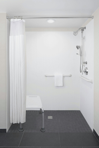Bathroom 4, Courtyard by Marriott Columbia Downtown at USC, Richland