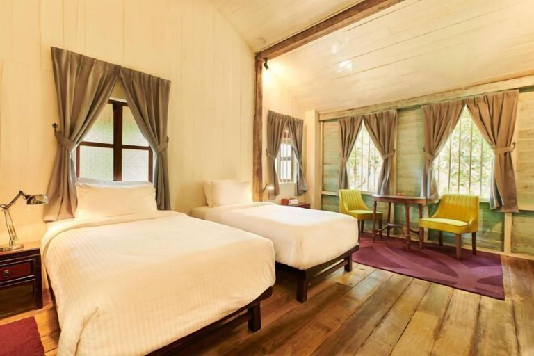 Bedroom 23