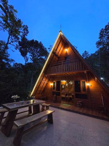 Villa Garden Grove, Mojokerto