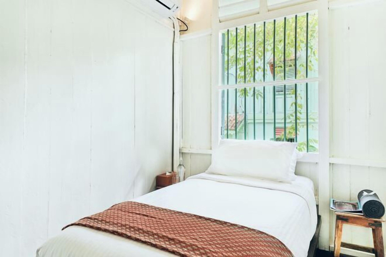 Bedroom 25