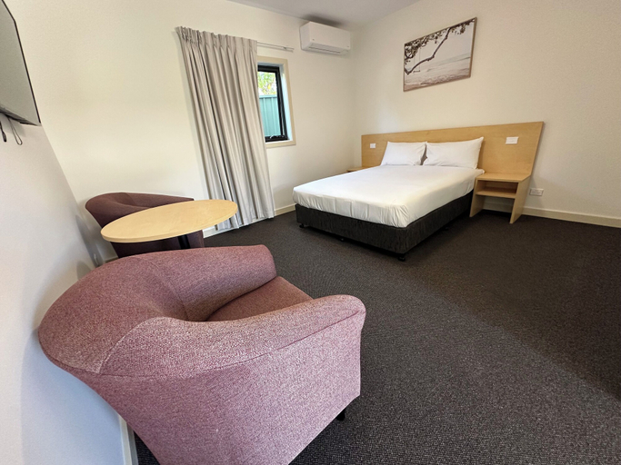 Bedroom 15