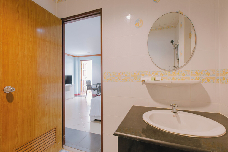 Bedroom 3, sunstar palace patong, Phuket Island