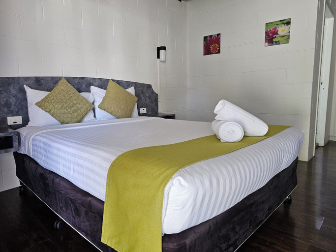 Bedroom 9