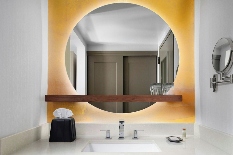 Bathroom 5, Renaissance Boulder FlatIron Hotel, Broomfield