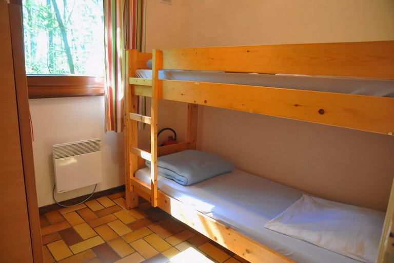 Bedroom 2, Cozy, Wooden Chalet With a Microwave, Located in a Forest, Namur
