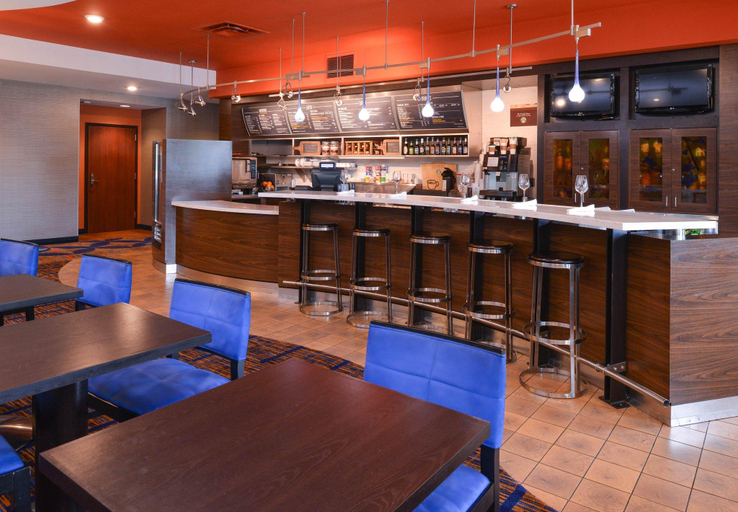 Food & Drinks 4, Courtyard by Marriott Pittsburgh Monroeville, Allegheny