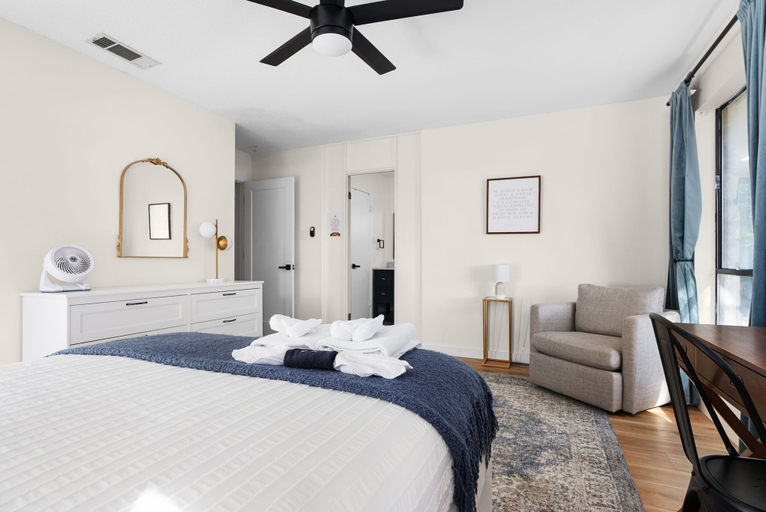 Bedroom 3, HOT TUB Tranquil Escape Pool Gym, Williamson
