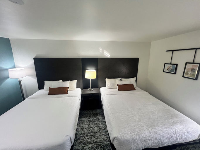 Bedroom 4, Sleep Inn Champaign North - Urbana, Champaign