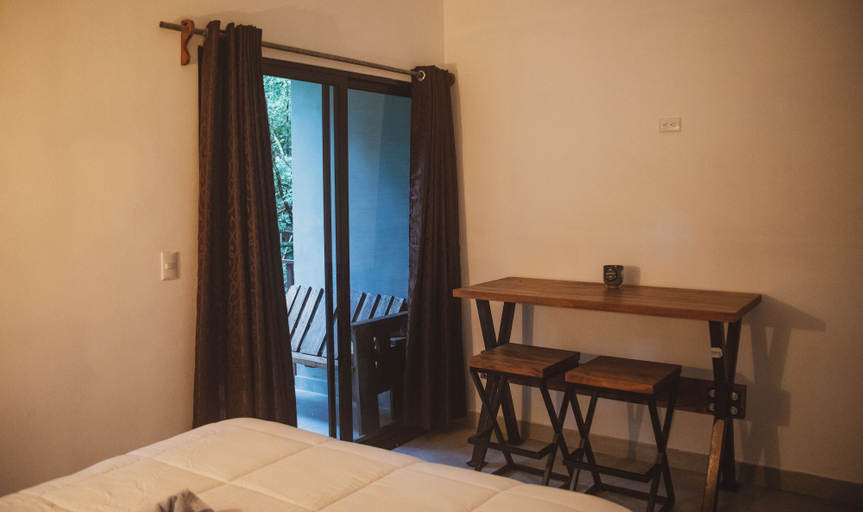 Bedroom 3, Dreamsea Surf Camp, Santa Cruz