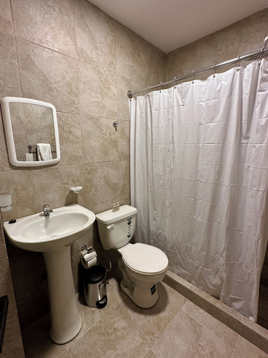 Bathroom 3, Suitesecu Rentals Cuenca, Cuenca