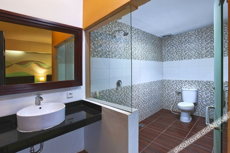 Bathroom 4, Flagship 2688 Guntur Hotel, Denpasar