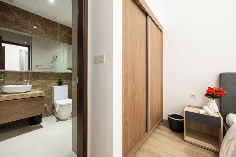 Bathroom 5, The Gateway by Caerus Management, Phnom Penh