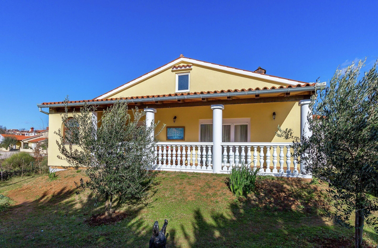 Exterior 5, Holiday House in Liznjan With Garden & BBQ, Ližnjan