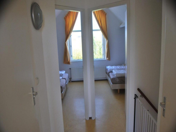 Bedroom 2, Bungalow Near Breskens Beach and Lighthouse, Sluis