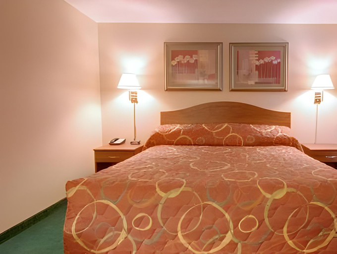 Bedroom 14