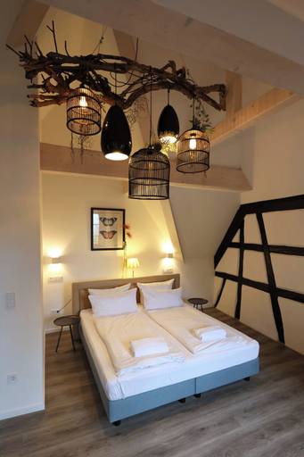 Bedroom 12