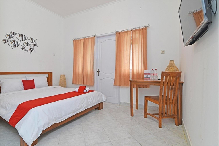 Bedroom 8