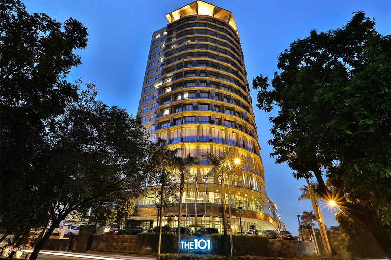 Exterior 3