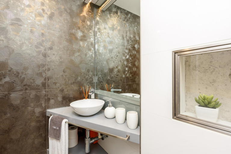 Room 4, Ribeira Porto 3 in Oporto, Porto