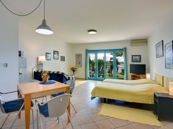 Others 4, Airconditioned Studio Apartment With Seaview, Medulin