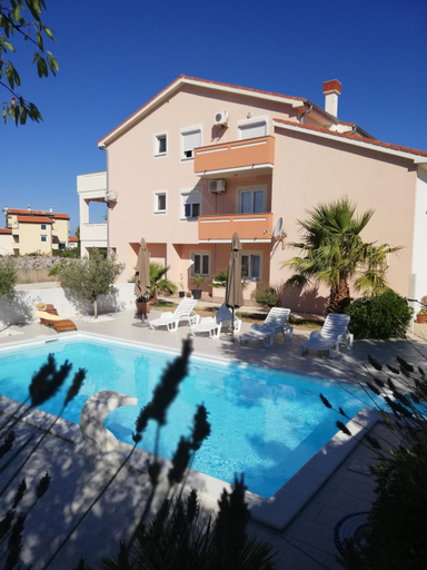 Exterior & Views 1, Apartmani Zeneral I, Novalja