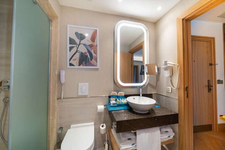 Bathroom 5, Liberty Fabay - All Inclusive, Fethiye