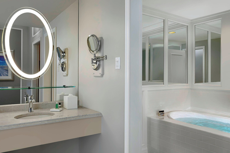 Bathroom 4, The Hotel Saskatchewan, Autograph Collection, Division No. 6