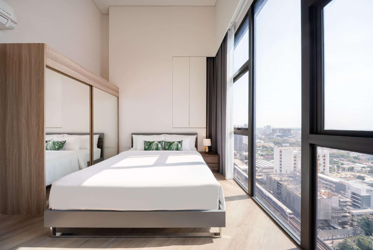 Bedroom 24