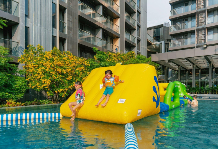 Sport & Beauty 2, Balcony Seaside Sriracha Hotel & Serviced Apartments, Si Racha